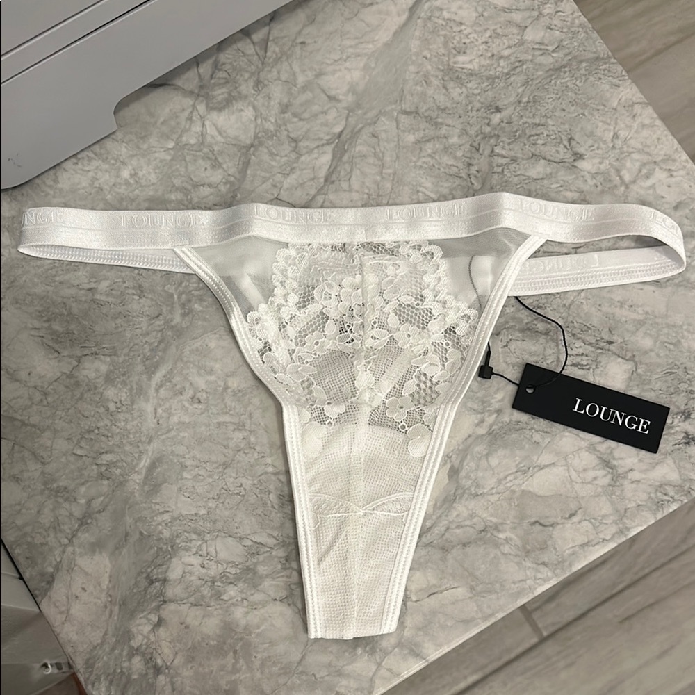 NWT LOUNGE White Lace Thong - Small